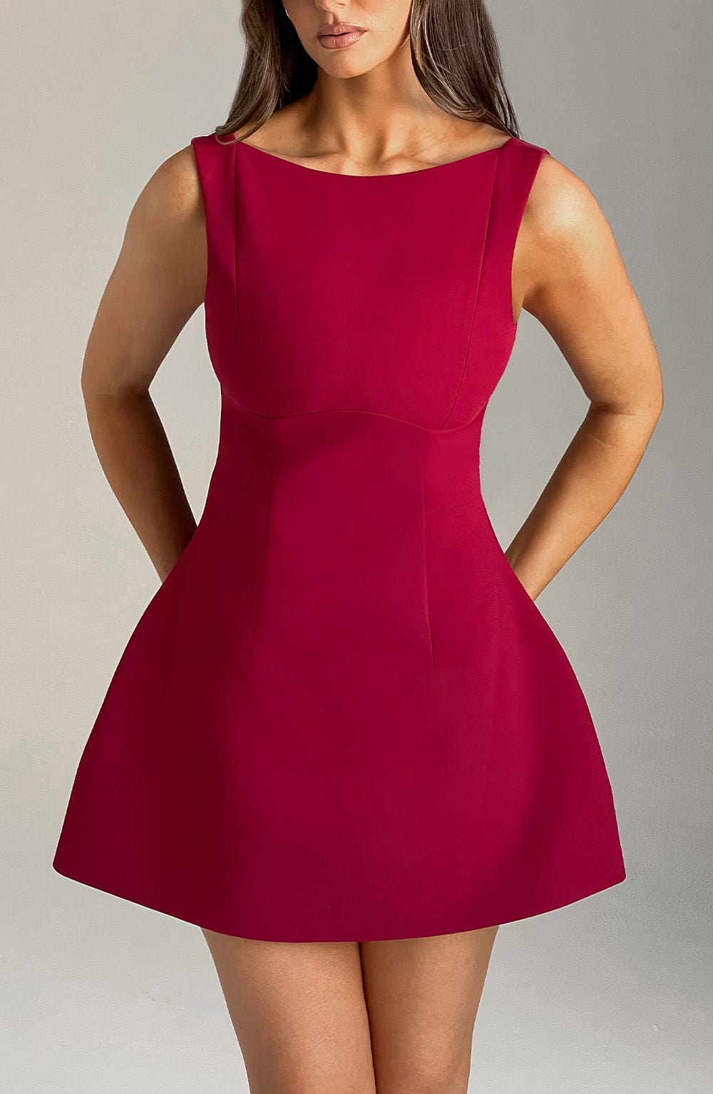 LILA BACKLESS MINI DRESS - WINE